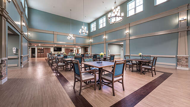 7 Greenbriar Dining Room